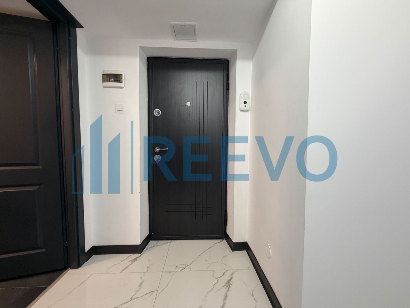 Apartament 3 camere | Etaj 1 | Ultracentral | Locație premium - Poză 9