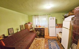 Casa situata in imediata apropiere a Cetatii - Poză 20