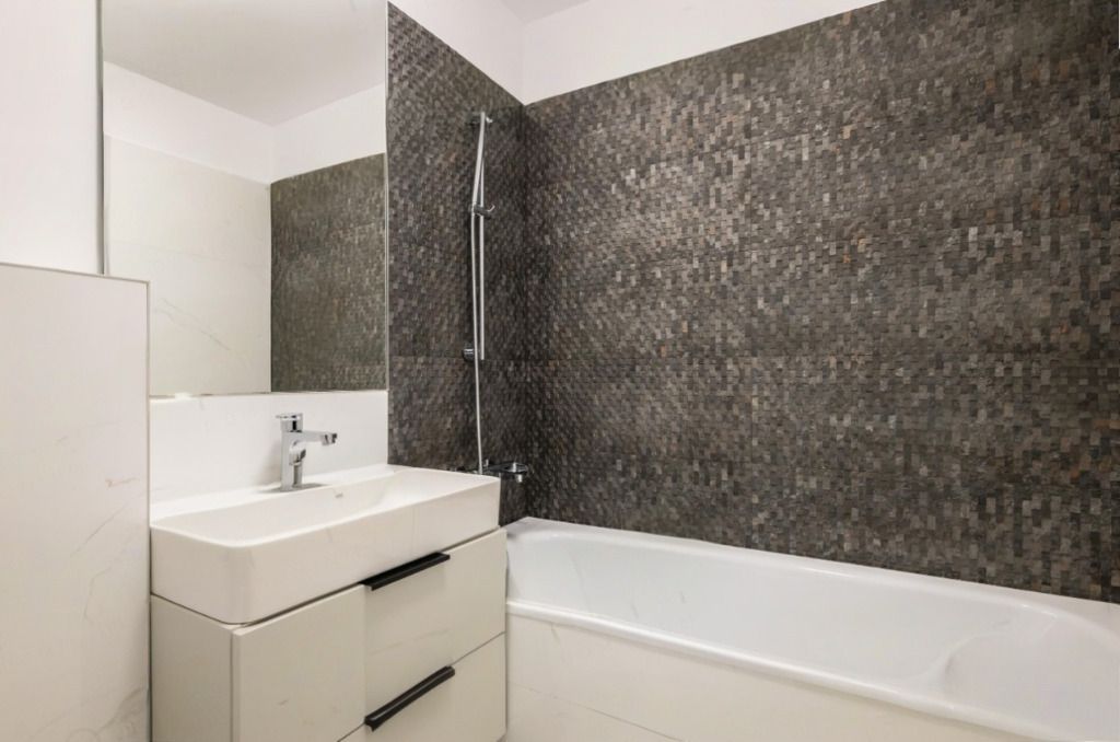 Apartament High End 2 camere Upsite I Loc de parcare si boxa - Poză 15