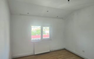 De vânzare apartament 2 camere decomandat | Zona 8 Mai - Poză 17