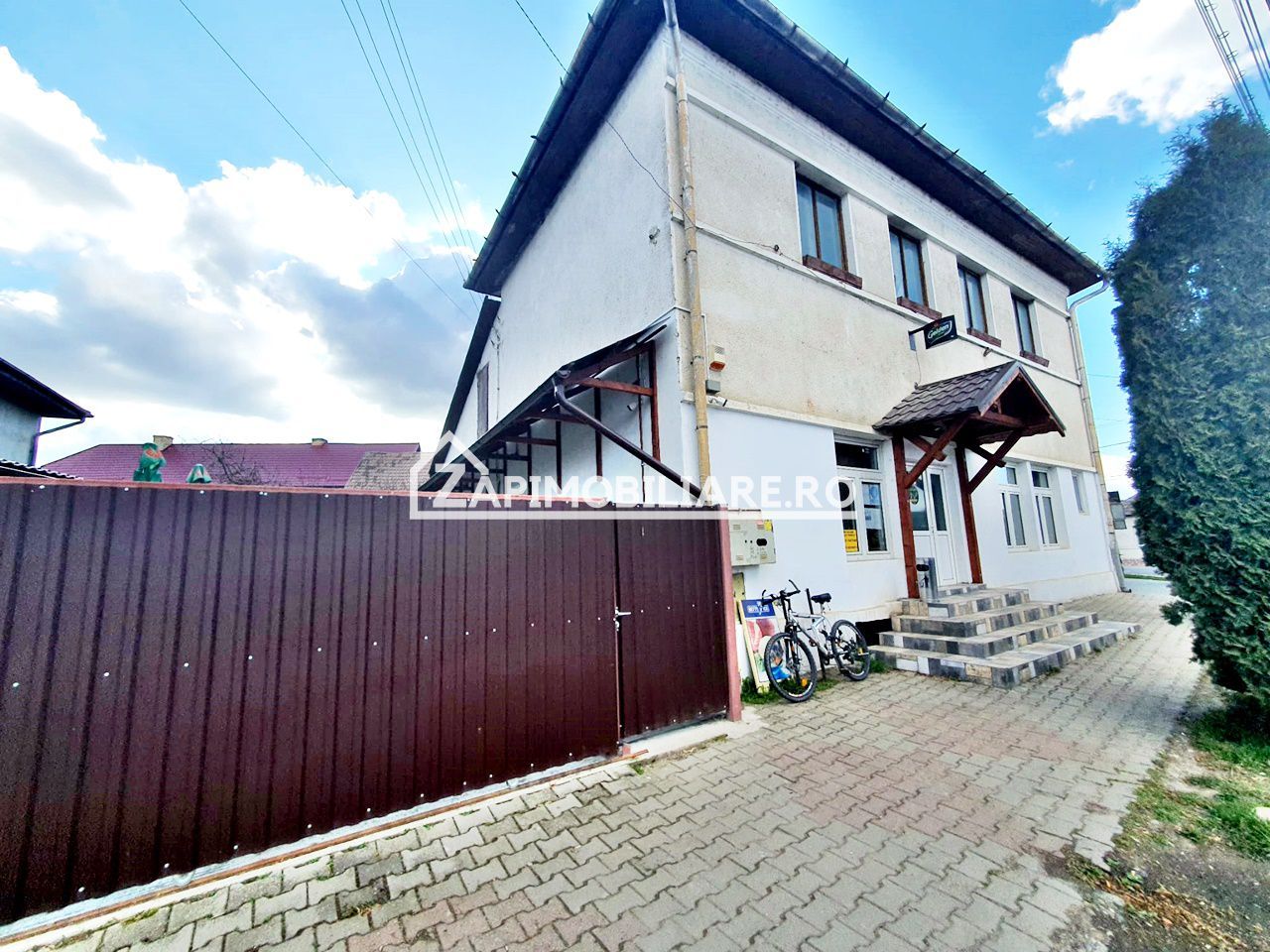 Spatiu Comercial  11 camere,370 mp utili,960 mp teren - Poză 6