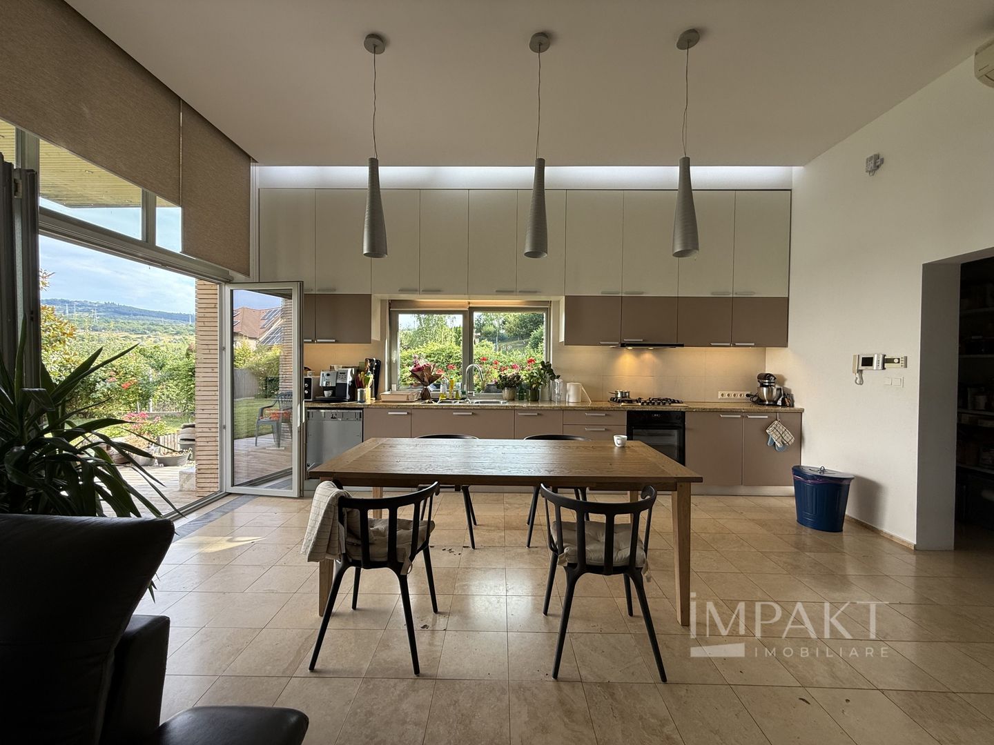 Anunț Imobiliar de Vânzare: Casă Individuală Superbă în Cartierul Borhanci! - Poză 8