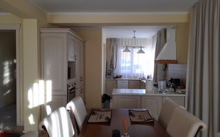 Casa cu 3 dormitoare, centrala gaz, in Cartierul Grigorescu, Oradea - Poză 5