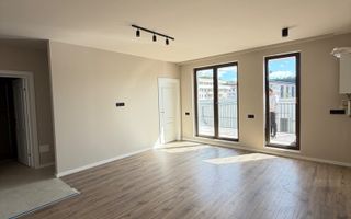 Apartament 2 camere, terasa, etaj intermediar, garaj, Eroilor - Poză 1