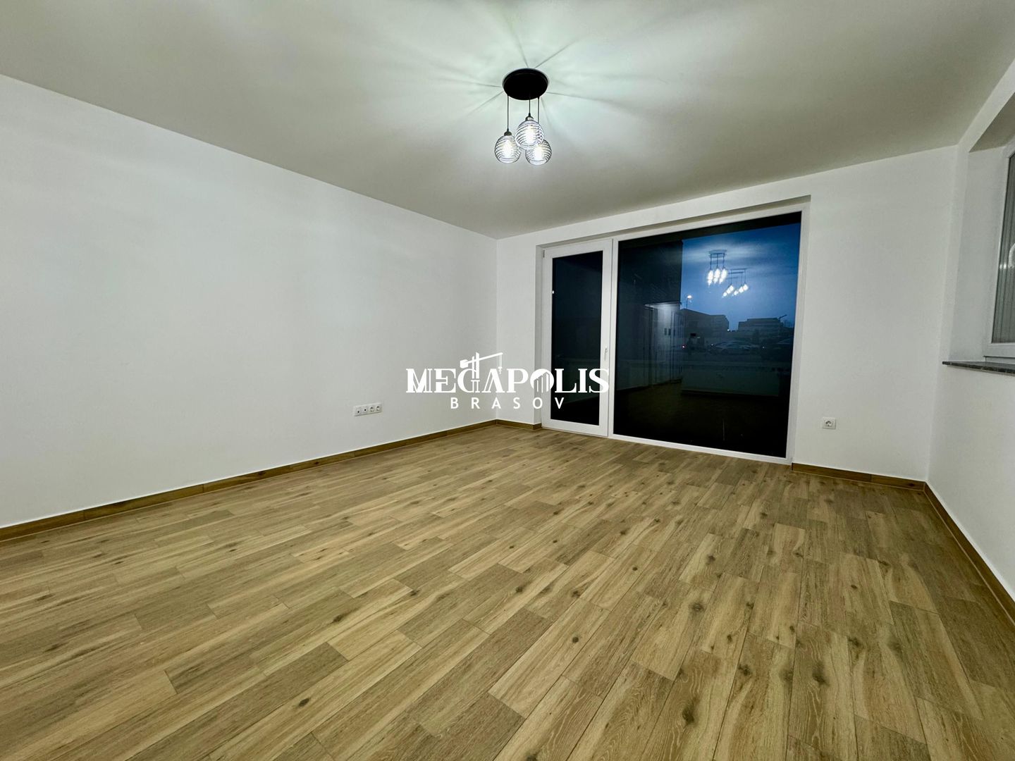 Garsonieră de Vânzare | Parcare | 42 mp | Tractorul - Poză 9