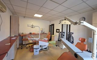 CLADIRE BIROURI CLINICA DENTARA - Poză 24