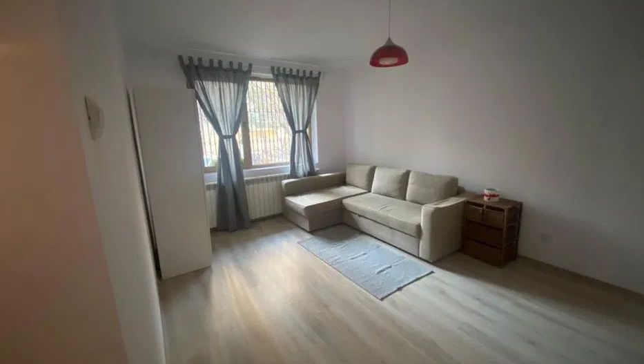 Garsoniera moderna de inchiriat, 8 minute Metrou Tineretului - Poză 2