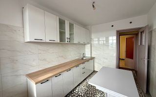 Apartament 4 camere/de inchiriat/ultracentral  Craiova - Poză 1