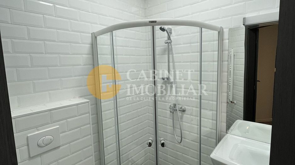 Apartament 3 camere - Etaj Intermediar - Poză 8