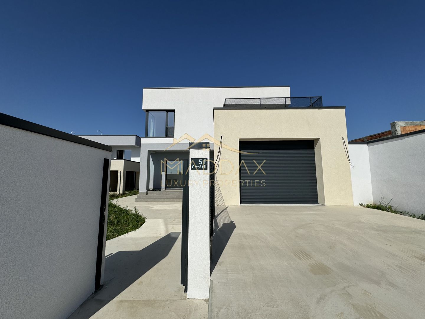 Vila LUX***Panouri fotovoltaice***Lake view//Laguna Albastra/Corbeanca - Poză 47