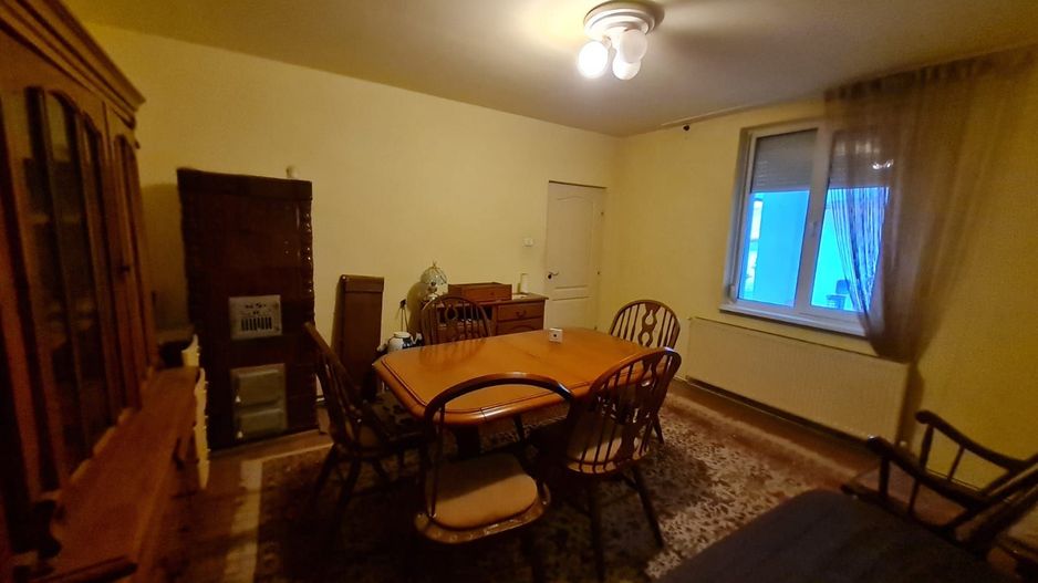 Apartament 2 camere la curte - Poză 4