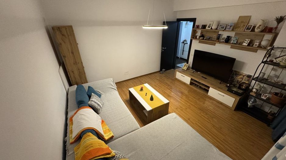 Apartament 2 camere, etaj 3, str Gura Putnei, parcare, bloc nou - Poză 1