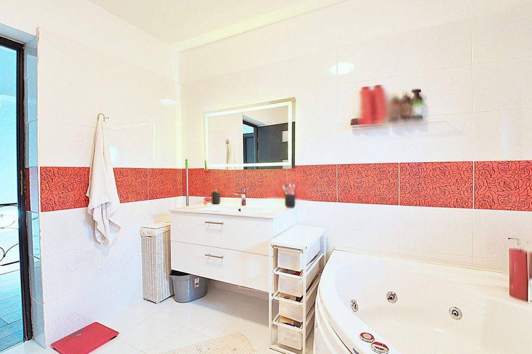 Vanzare vila de lux, Bradu - Poză 8