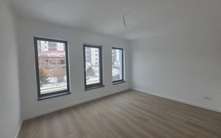 Apartament 4 camere dispus pe 2 niveluri - Poză 7