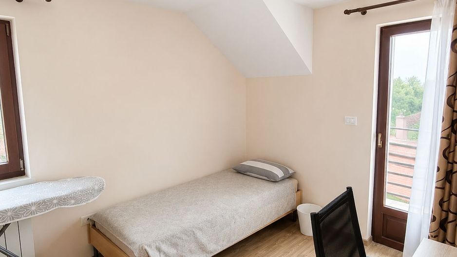 De închiriat | 1/2 Duplex modern în Dumbrăvița | Complet mobilat - Poză 9