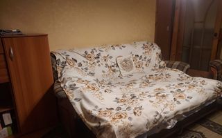 Primesc in gazda o fata - Poză 1