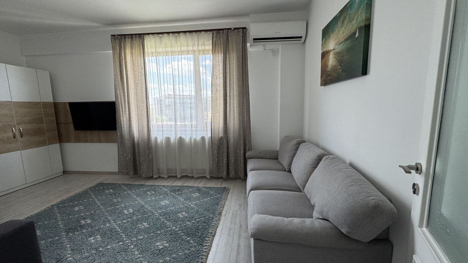 Apartament decomandat | Zona Palas | Vedere directa catre Palas - Poză 3