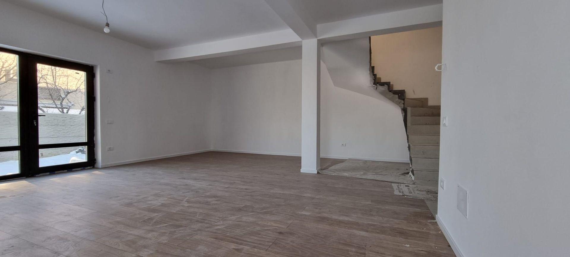 Confort și Siguranță într-o Vilă Individuală Premium. - Poză 9