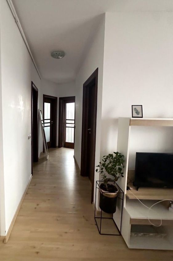 Apartament de Închiriat 3 Camere Bucurestii Noi - Poză 6