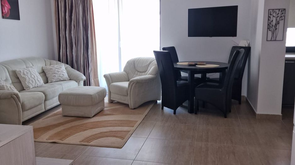 Apartament modern cu 3 camere de inchiriat – zona Libertatii, bloc nou - Poză 1