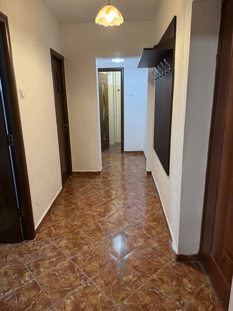 Apartament 3 camere de închiriat Tineretului - Poză 6