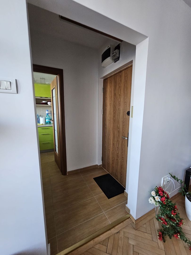 AP. 2 CAMERE 1 MAI, RENOVAT, COMPLET MOBILAT/UTILAT, COMISION 0% - Poză 10