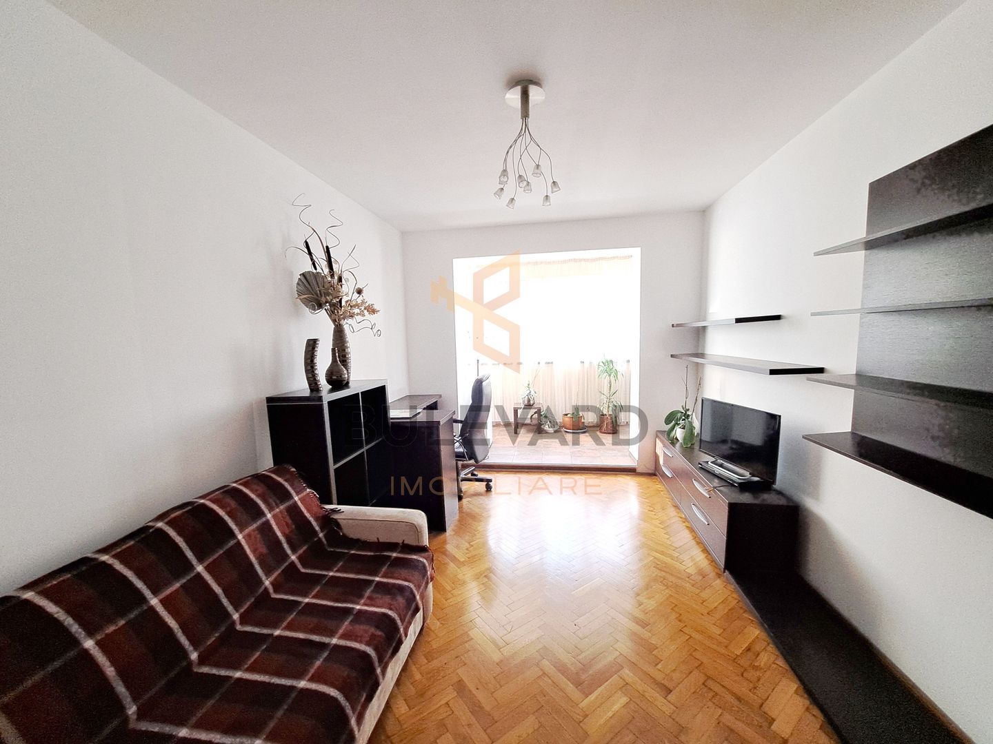 Comision 0. Apartament 90 mp + garaj cu CF in zona Plopilor vechi - Poză 6