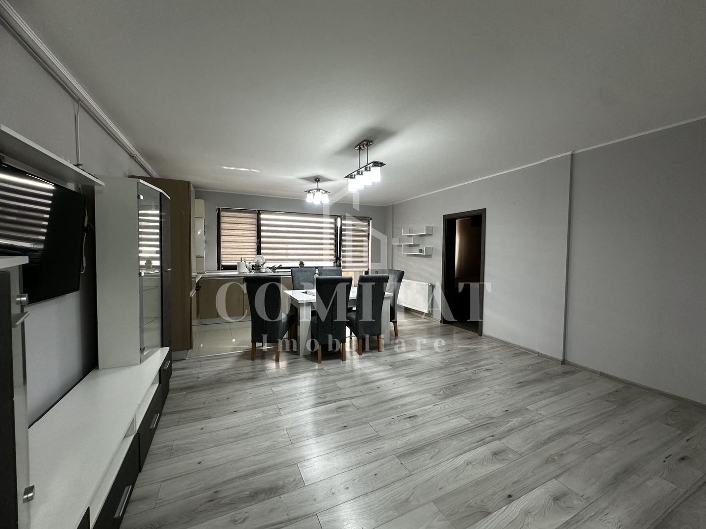 Apartament 2 camere | 2 locuri de parcare | Zona Eroilor - Poză 1