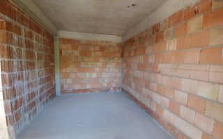 Apartament 3 Camere- 54 MPU-Parter-Terasa-Parcare - Poză 6