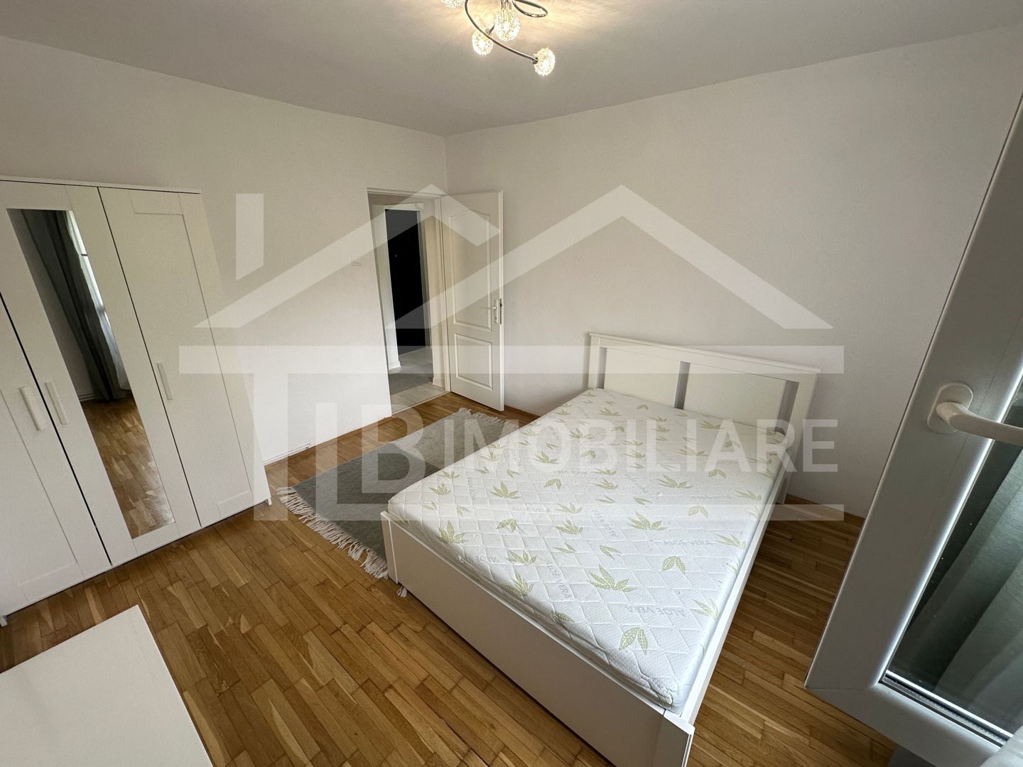 Garsoniera de inchiriat,decomandat, 35mp, Zona Diamant - Poză 1
