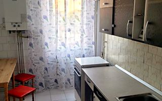 De închiriat: Apartament modern 3 camere, recent renovat | Etaj 3/4 - Poză 4