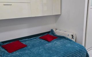 INCHIRIEZ Garsoniera zona Piata Nicolina - Poză 1