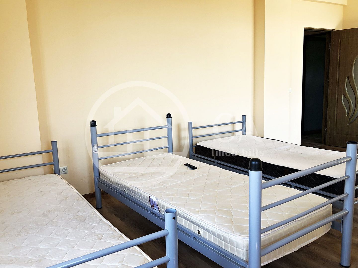 Vila cu 5 camere de inchiriat pentru muncitori in Episcopia, Oradea - Poză 3