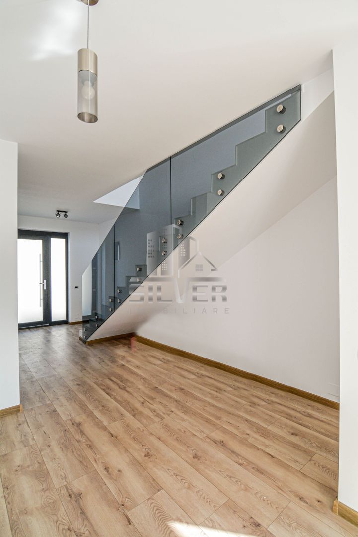Casa individuala ultrafinisata in zona strazii Valea Chintaului - Poză 13