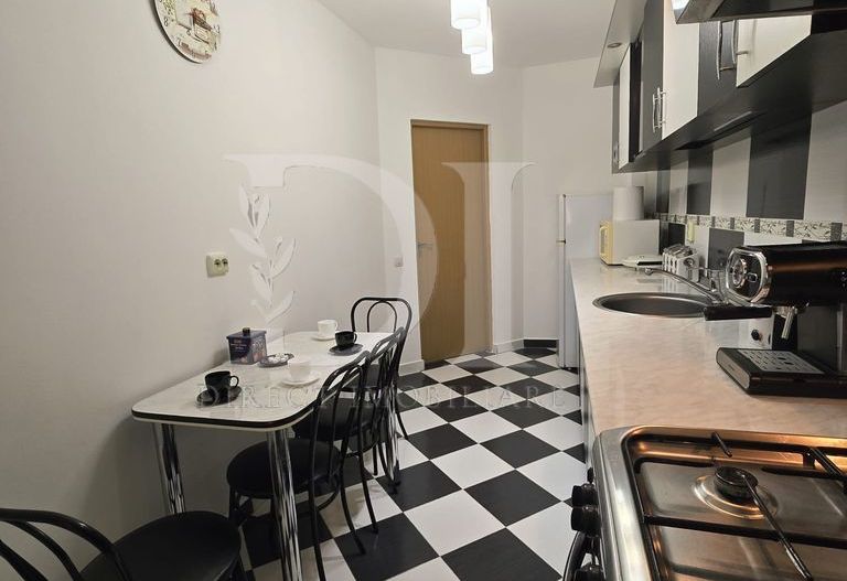 Apartament decomanda / etaj intermediar / Zona Eroilor - Poză 2