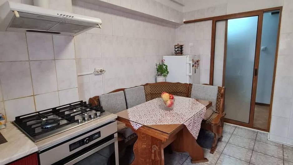 Apartament 3 dec,Micro 20,et 4 - Poză 16