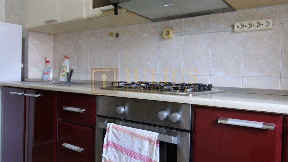 Apartament 3 camere, decomandat, 2 bai, zona Aradului - Poză 18