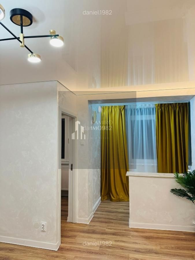 Proprietar , Garsoniera decomandata Cf 1 , Metrou Eroii Revolutiei - Poză 1