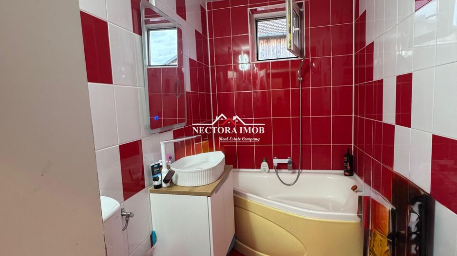 NECTORA IMOB-Apartament 3 camere, 2 bai, 2 balcoane, Zona Horea, 64 mp - Poză 7