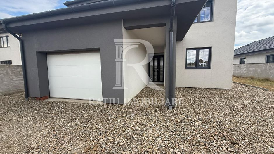 Casa de vanzare cu 4 camere | Cihei | Finisata | Bihor - Poză 5