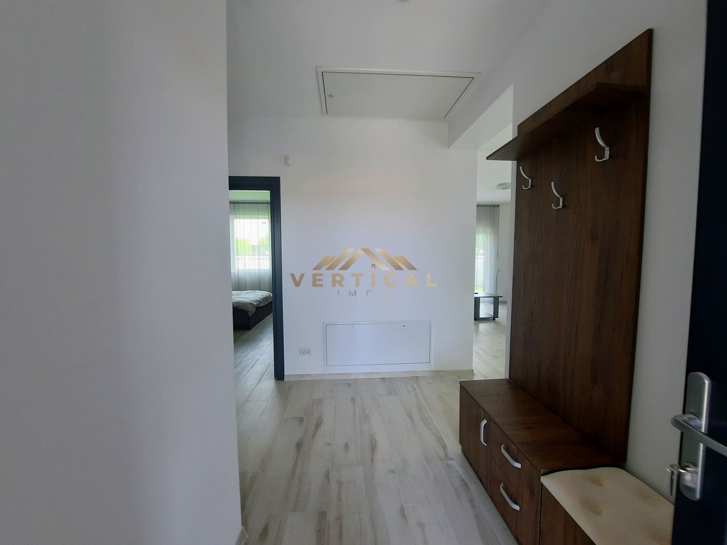 Casa parter de inchiriat cu 3 camere - comuna Berceni - Poză 11