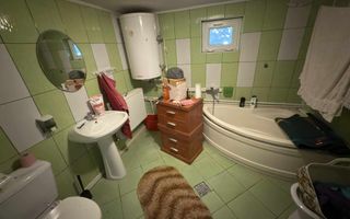 Casă de vânzare în Ostrov – 3 camere + 600 mp teren - Poză 8