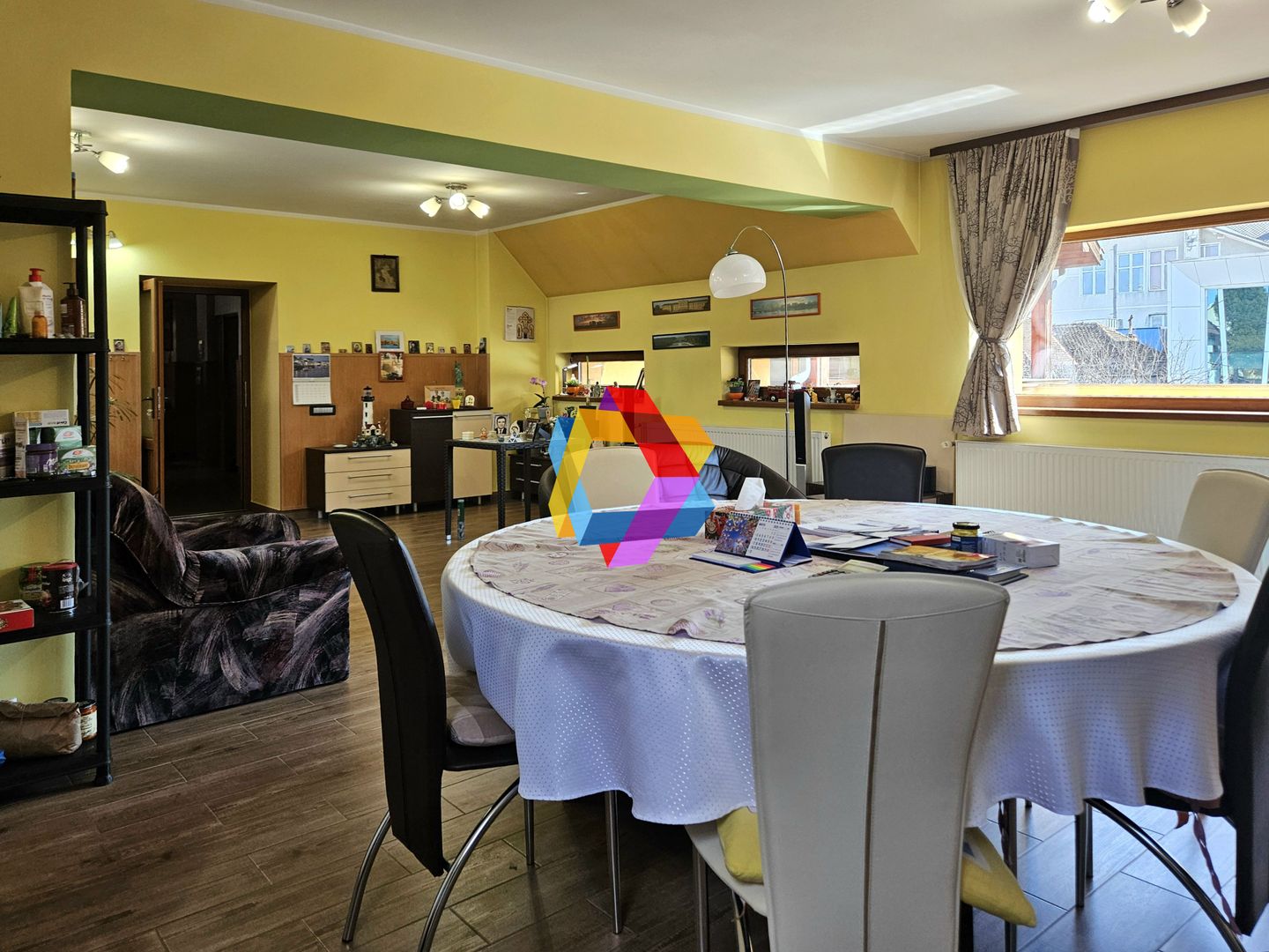 Casă plus Spațiu comercial  741 mp, Teren 906 mp Brasov - zona Blumana - Poză 8