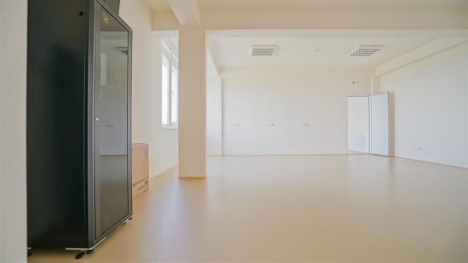 Cladire de birouri/clinica in Brasov zona Calea Bucuresti - Poză 27