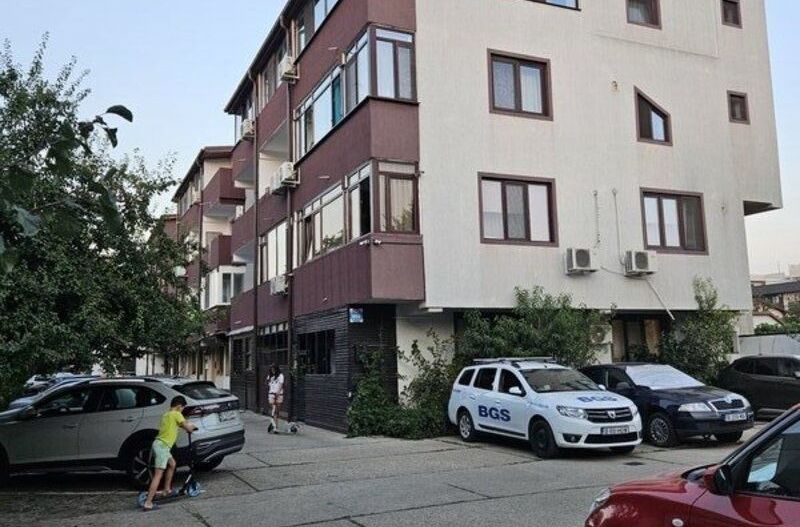 Garsoniera 42 mp, parter  drumul cooperativei  prelungirea Ghencea - Poză 7