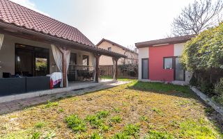 Casă P+M în Westfield | 387 mp teren | curte + anexe - Poză 15