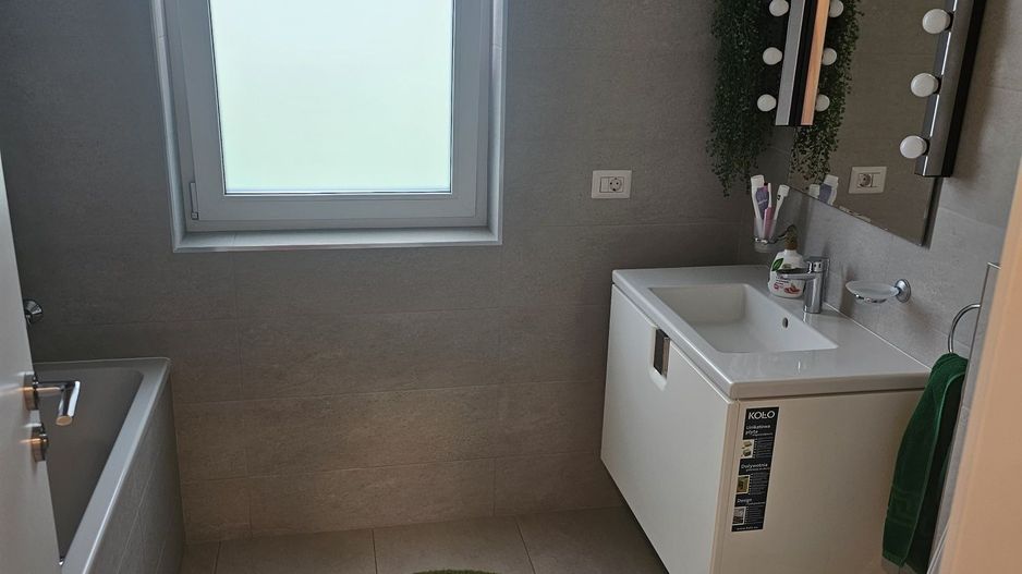 Mută-te imediat! 2 camere, vedere superbă la lac, bloc nou 2022 - Poză 6