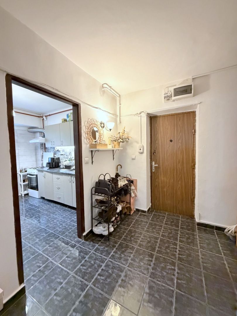 2 camere | etaj 1 | vedere spate | centrala proprie | Stefan cel Mare - Poză 12