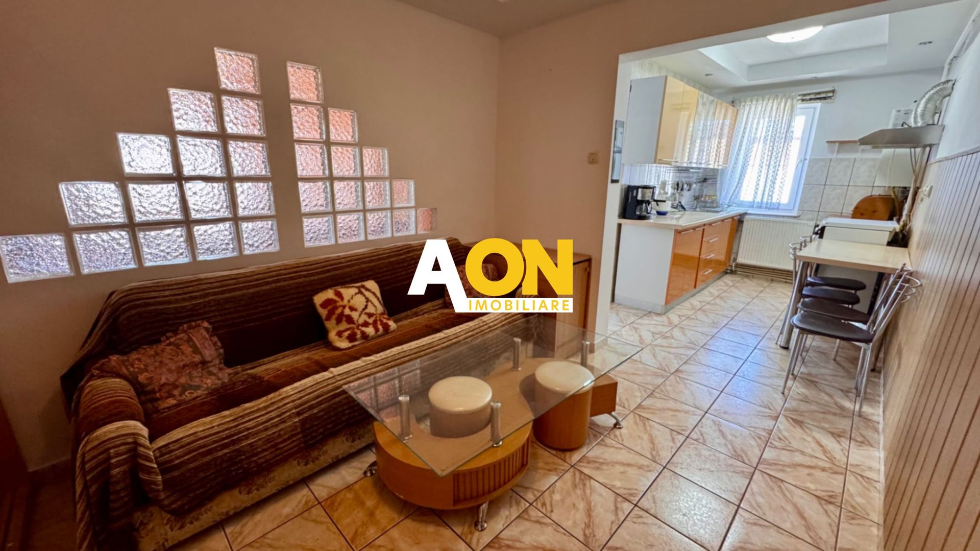 Apartament 2 Camere, Decomandat, Complet Mobilat - Poză 1