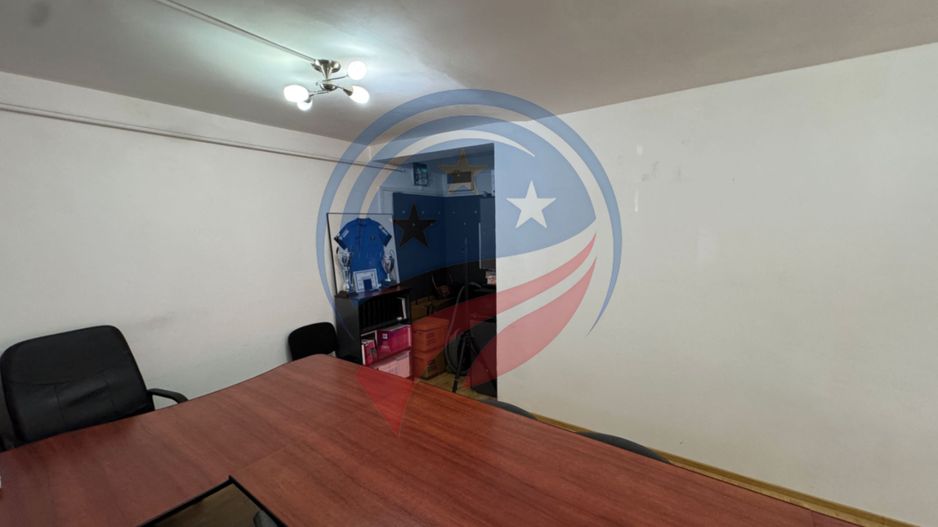 Spatiu birouri- apartament cu 2 camere Central - Poză 3